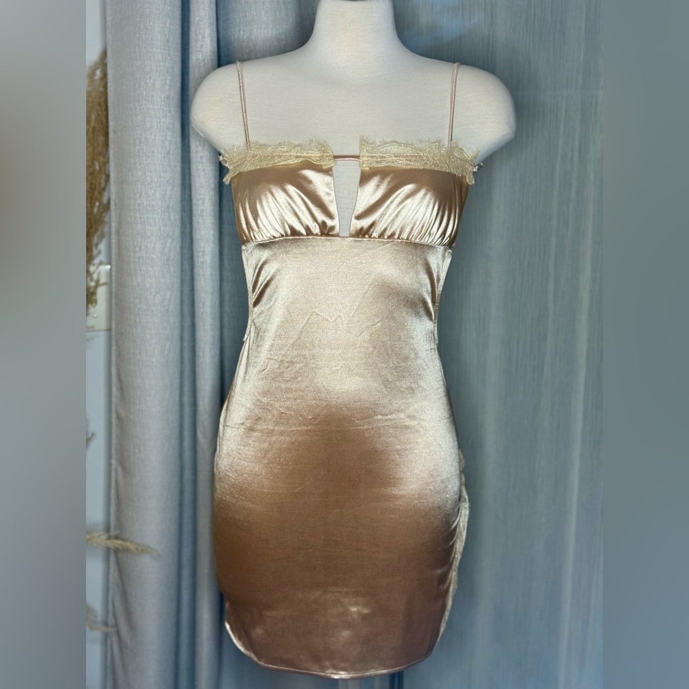 Better Be Gold Champagne Mini Dress with Sweetheart Neckline